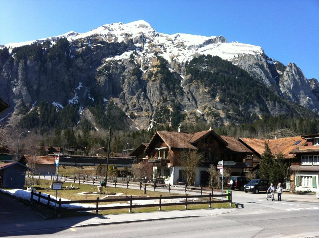 Muellerhus Apartment Kandersteg Luaran gambar